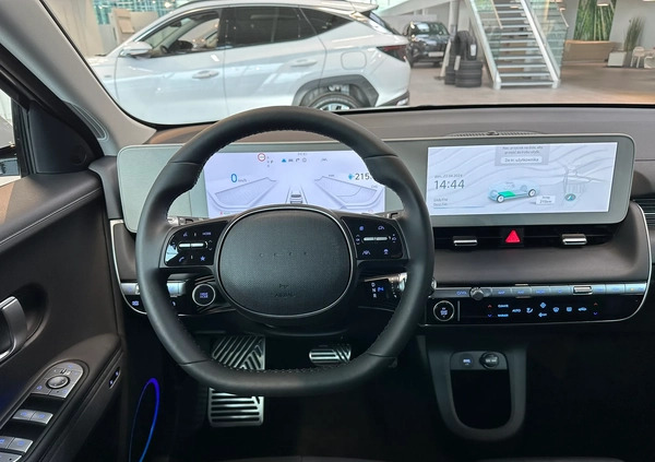 Hyundai IONIQ 5 cena 262900 przebieg: 3, rok produkcji 2024 z Wrocław małe 211